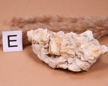 Lade das Bild in den Galerie-Viewer, Albit Unikat