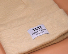 Lade das Bild in den Galerie-Viewer, Beanie 11:11