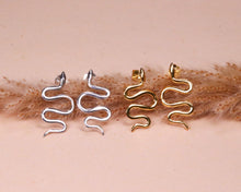 Lade das Bild in den Galerie-Viewer, Ohrringe Serpent Gold