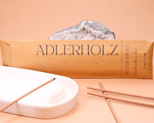 Lade das Bild in den Galerie-Viewer, Räucherstäbchen Adlerholz