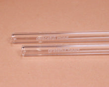 Lade das Bild in den Galerie-Viewer, Strohhalme aus Glas