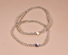 Lade das Bild in den Galerie-Viewer, Armband Prehnit