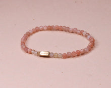 Lade das Bild in den Galerie-Viewer, Armband MANIFEST
