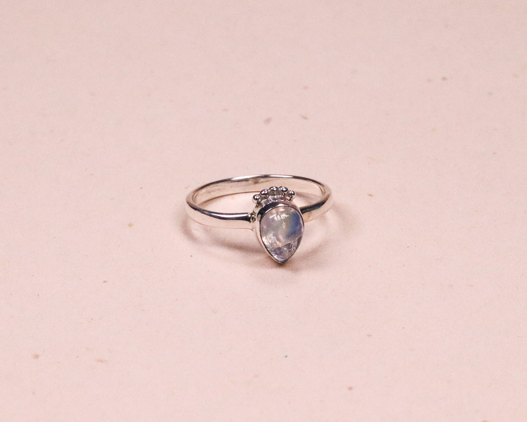 Ring Tara Mondstein Silber
