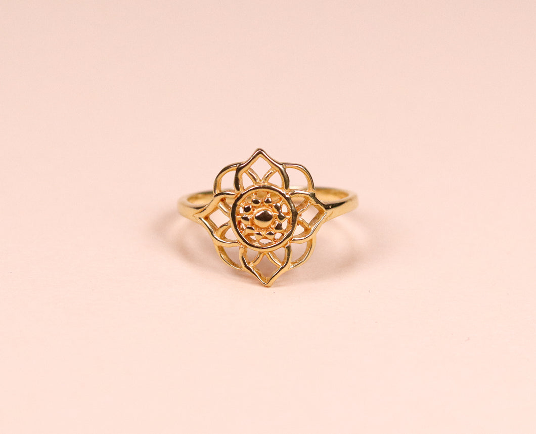 Ring Saraswati Gold