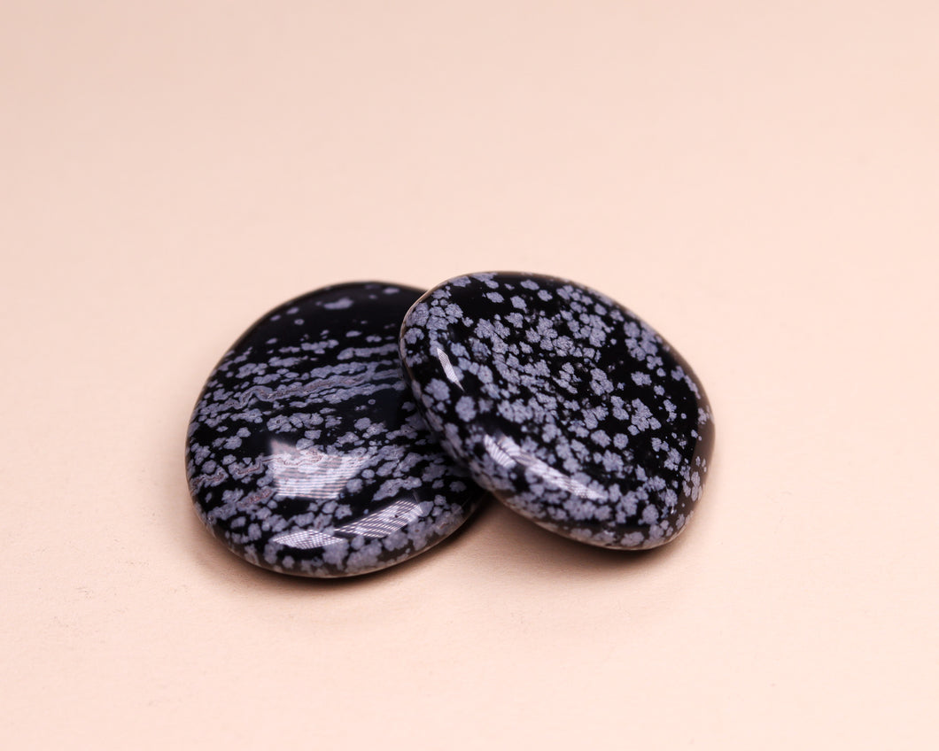 Schneeflockenobsidian Scheibenstein